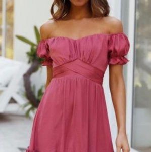 Hello Molly Camera shy dress size XS